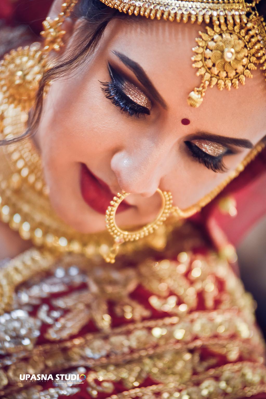 beautiful indian woman photo